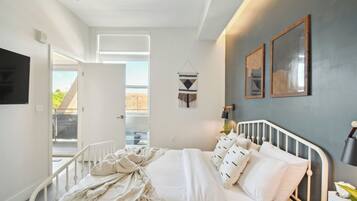 1 bedroom, iron/ironing board, travel crib, free WiFi