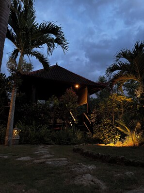Terrace/patio - Island Cabanas (Lembongan Island)