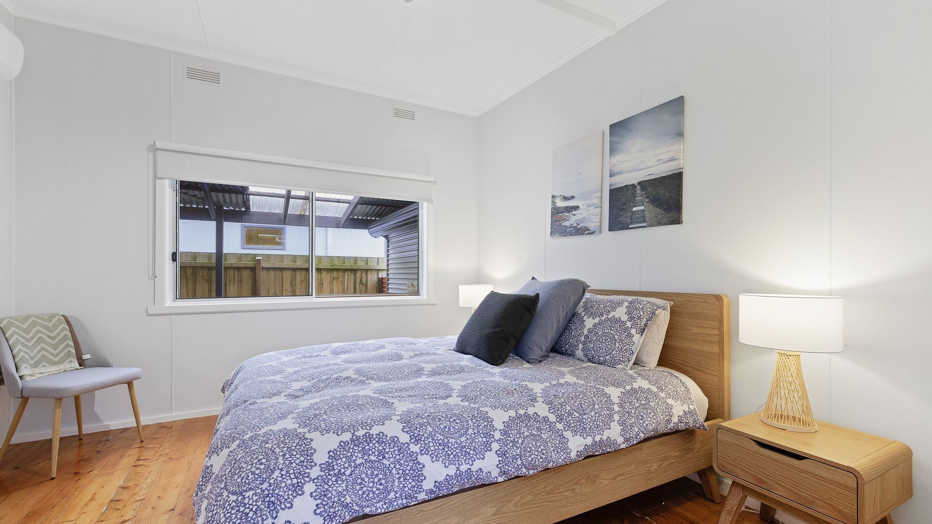 4 bedrooms, iron/ironing board, travel cot, Internet