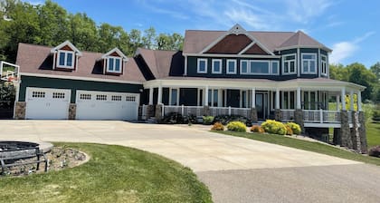 Luxurious Country Retreat