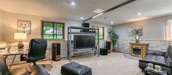 3 Bed House in quiet area/near Downtown Minneapolis/MOA/MSP airport/private host