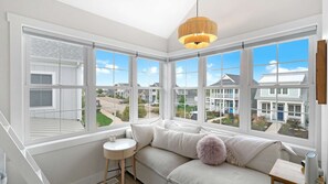 Smart TV, fireplace - Sit, Stay, Relax | Welcome to Serendipity (Ottawa)
