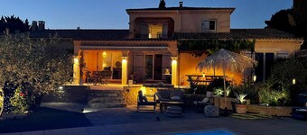 Belle villa avec piscine près du Mont-Ventoux