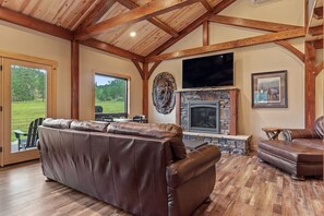 Smart TV, fireplace, books