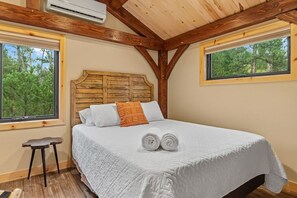 3 camere, una scrivania, Wi-Fi gratuito, lenzuola