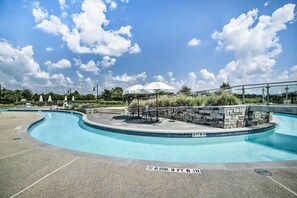 Interior - Family-friendly Brookshire Home w/ Game Room! (Katy)