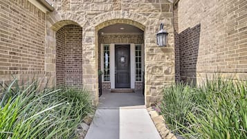 Rumah (4 Bedrooms) | Interior