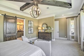 House (4 Bedrooms) | 4 bedrooms, desk, laptop workspace, iron/ironing board - Family-friendly Brookshire Home w/ Game Room! (Katy)