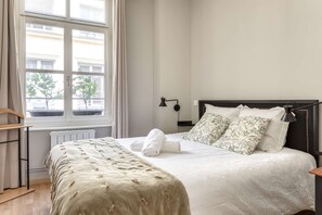 2 chambres, bureau, Wi-Fi, draps fournis