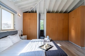 4 chambres, fer et planche Ă repasser, Wi-Fi, draps fournis