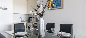 ★ Jay`s Penthouse 2-BR Apt W/ Terrace in Larnaca