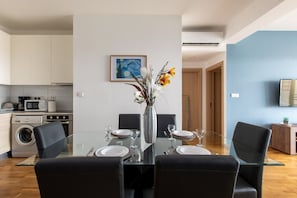 Dining - ★ Jay`s Penthouse 2-BR Apt W/ Terrace in Larnaca (Cyprus - Larnaca)