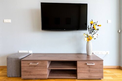 ★ Jay`s Penthouse 2-BR Apt W/ Terrace in Larnaca