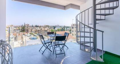★ Jay`s Penthouse 2-BR Apt W/ Terrace in Larnaca