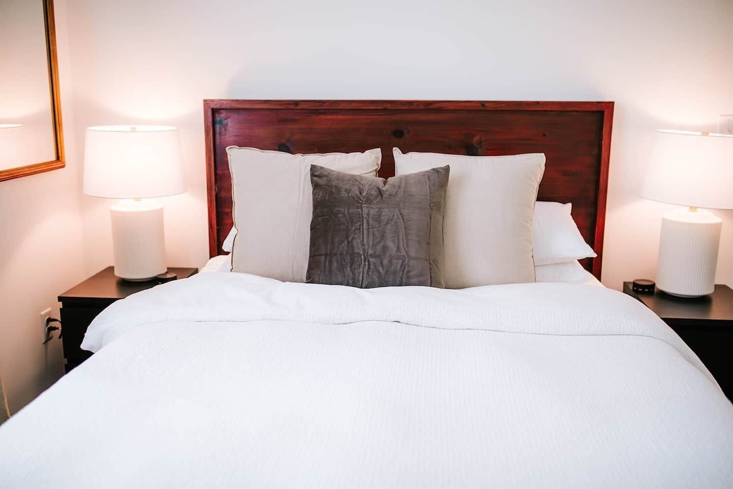 3 Schlafzimmer, Schreibtisch, Bügeleisen/Bügelbrett, Reisekinderbett