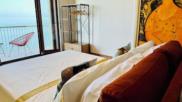 Panoramic Studio