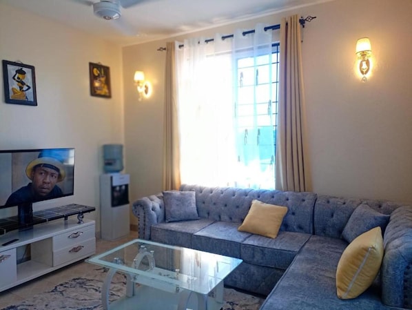 Apartment | Living area