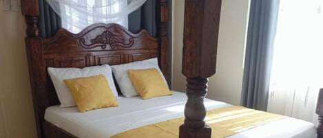 1 bedroom, free WiFi, bed sheets