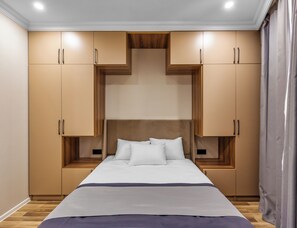 Literie hypoallergénique, minibar, coffre-fort, système d’insonorisation
