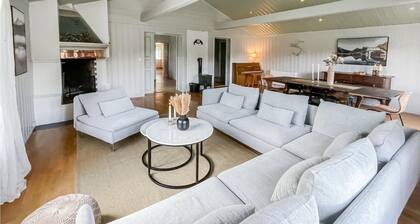 Lovely home in Koppang with kitchen