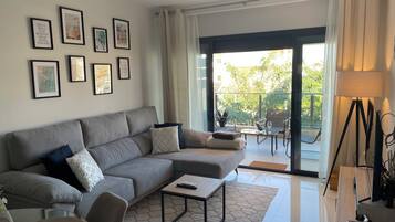 TV connectée, jeux vidéo, livres, vidéothÚque