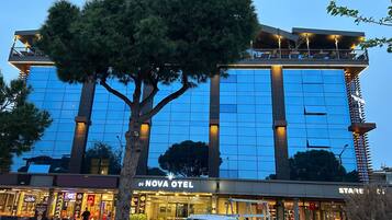 Mặt tiền nơi lưu trú