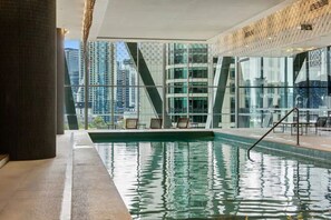 Pool - Prima Pearl Tower - Southbank Dining Precinct / Crown Casino next door (Southbank)