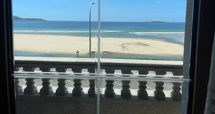 Chalet EN Primera Linea DE MAR EN Playa America