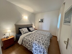 2 Schlafzimmer, Bügeleisen/Bügelbrett, kostenloses WLAN, Bettwäsche