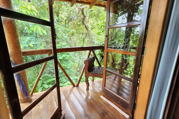 Suíte premium, banheira, vista para a montanha | Terraço/pátio