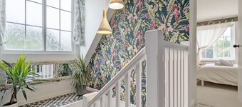 Sweetpea Cottage -  a cottage that sleeps 4 guests  in 2 bedrooms