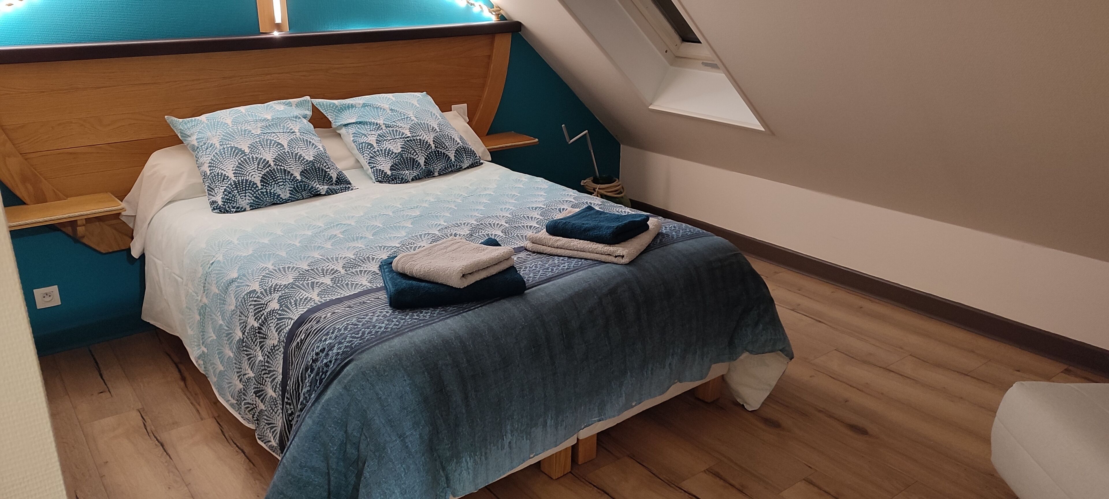 6 camere, ferro/asse da stiro, culla da viaggio, Wi-Fi gratuito