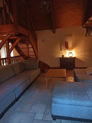 TV, table football, ping pong