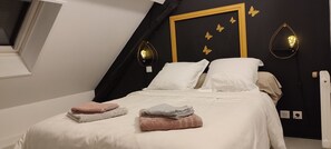 6 Schlafzimmer, Bügeleisen/Bügelbrett, Reisekinderbett, kostenloses WLAN