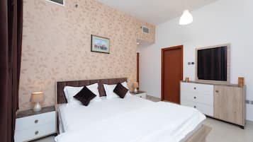 1 dormitorio, tabla de planchar con plancha, wifi y ropa de cama