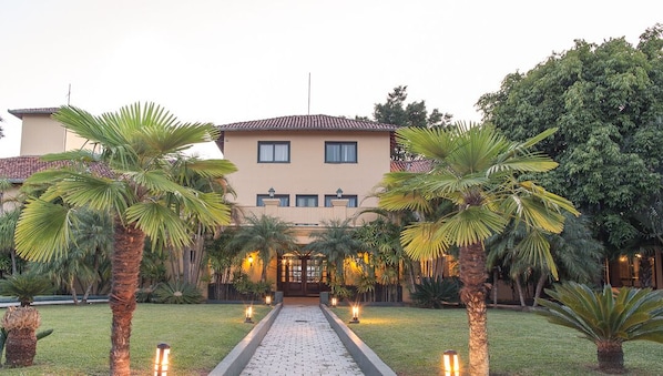 Fachada del alojamiento