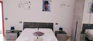 3 chambres, fer et planche à repasser, Wi-Fi, draps fournis