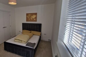 4 sovrum, strykjÀrn/strykbrÀda, gratis wi-fi och sÀngklÀder