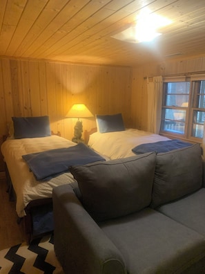 3 Schlafzimmer, Schreibtisch, Bügeleisen/Bügelbrett, kostenloses WLAN