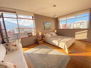 3 chambres, bureau, fer et planche à repasser, Wi-Fi