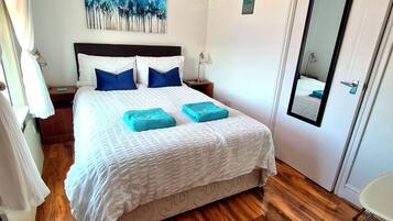 1 chambre, fer et planche Ă repasser, lit parapluie, Wi-Fi gratuit