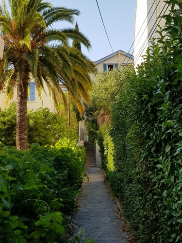 Apartment near the Mourillon beaches in Toulon