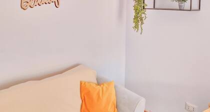 Apartment 65sqm full center 8 minutes from the beach with two large balconies