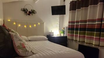 1 chambre, fer et planche à repasser, Wi-Fi, draps fournis