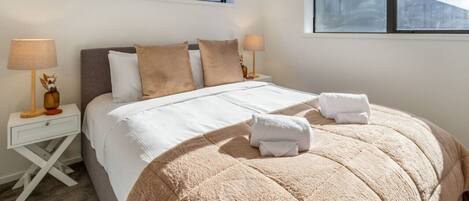 2 Schlafzimmer, Bügeleisen/Bügelbrett, kostenloses WLAN, Bettwäsche