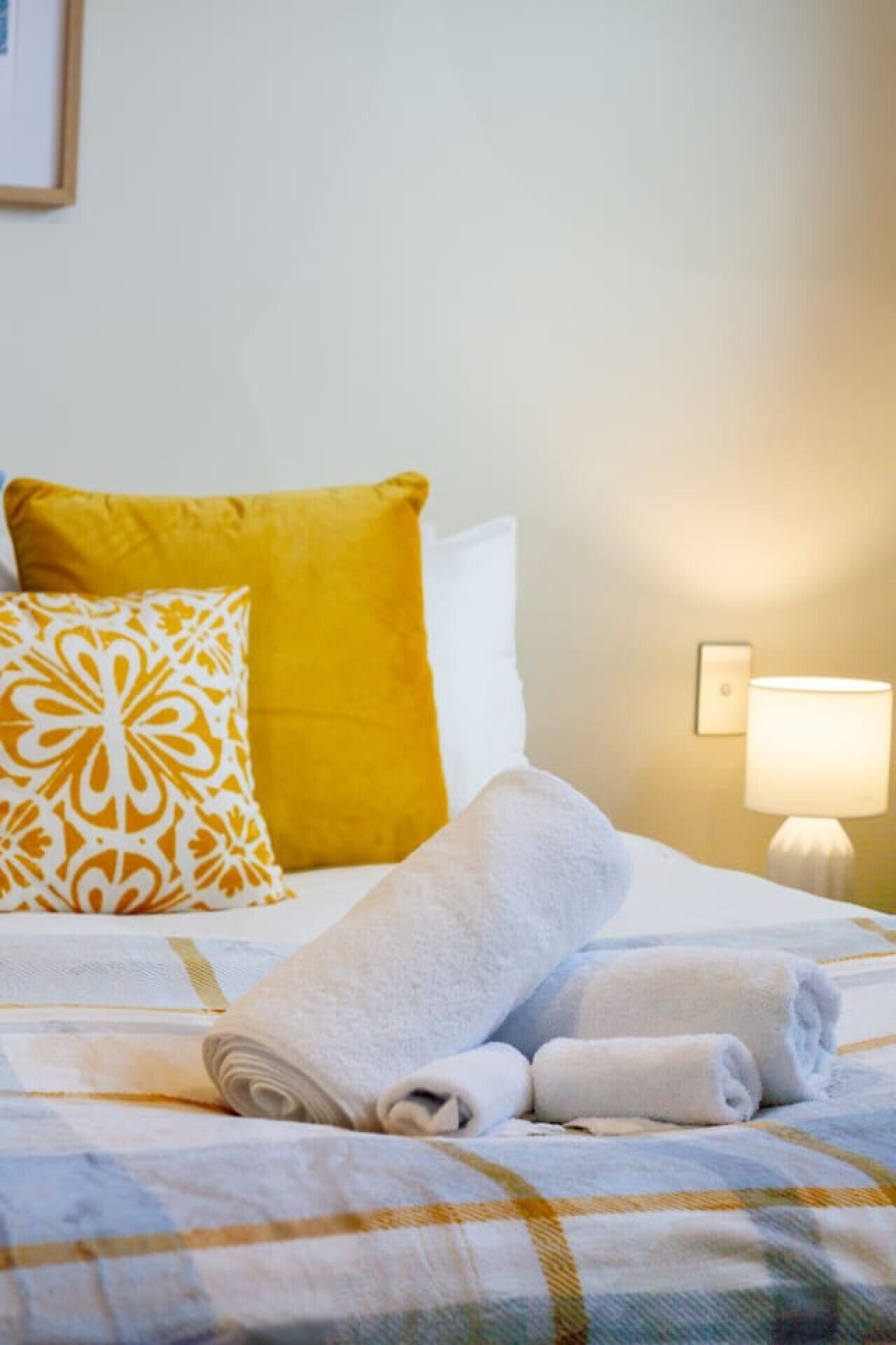 1 habitación, tabla de planchar con plancha, wifi gratis y ropa de cama 