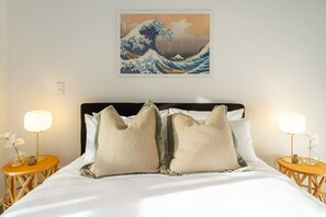 2 bedrooms, desk, iron/ironing board, free WiFi