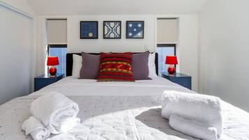 1 bedroom, desk, iron/ironing board, free WiFi