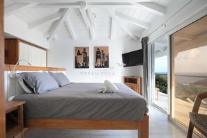 3 Schlafzimmer, Zimmersafe, Schreibtisch, Bügeleisen/Bügelbrett
