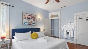 1 dormitorio, escritorio, tabla de planchar con plancha y wifi gratis